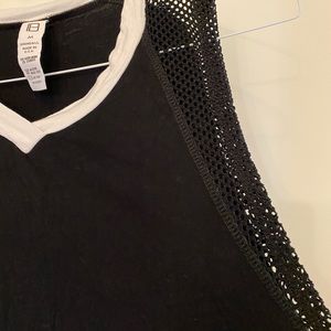 Black and white sport tank